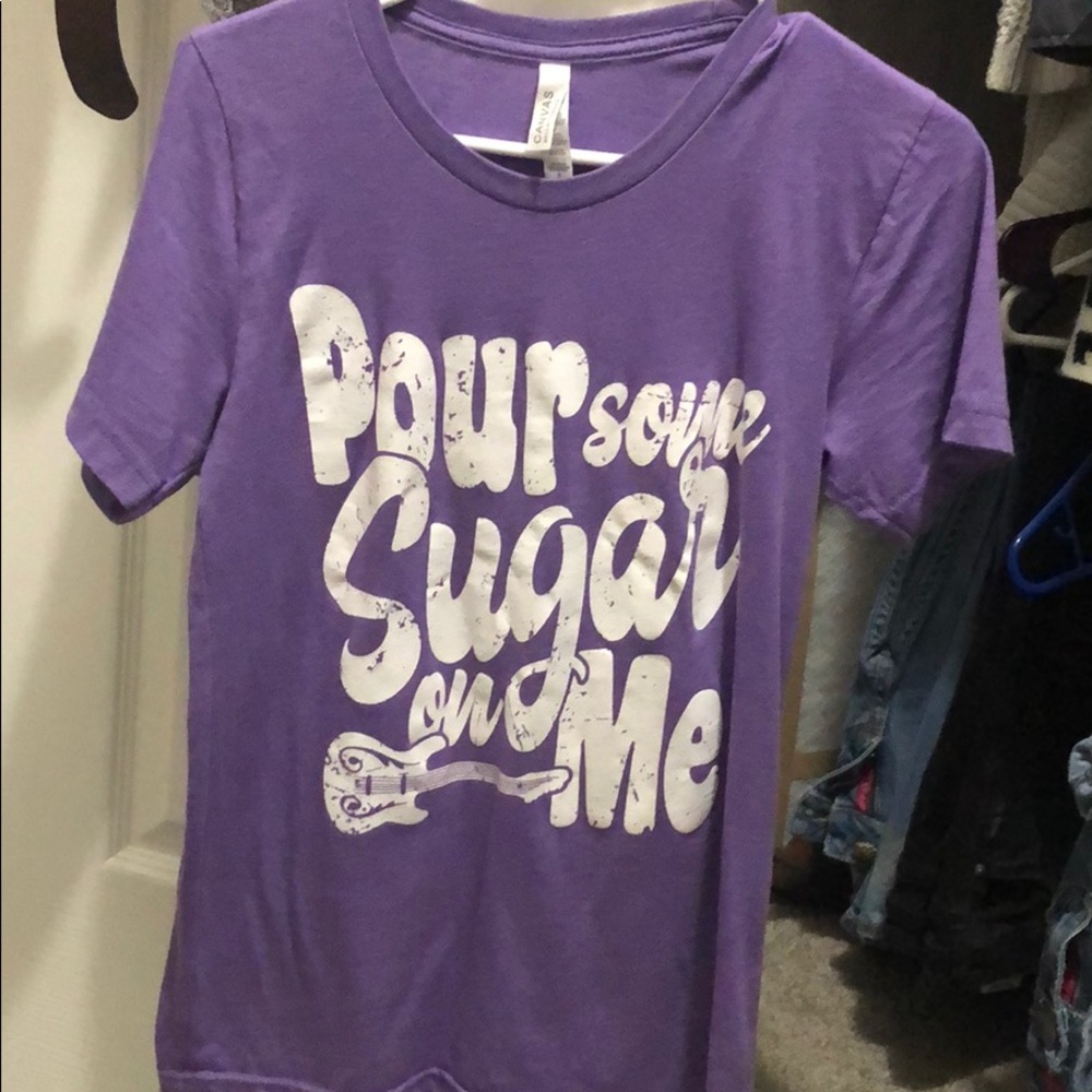 Bella canvas shirt
